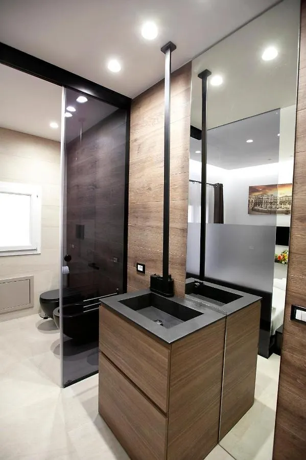 Suites Central Station Palermo Italy