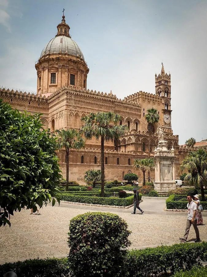 Suites Central Station Palermo 2*,