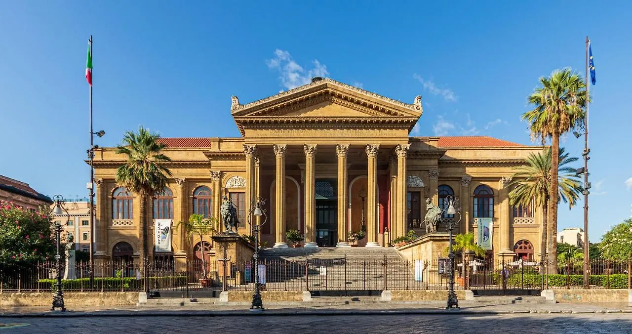 Suites Central Station Palermo 2*,  Italy