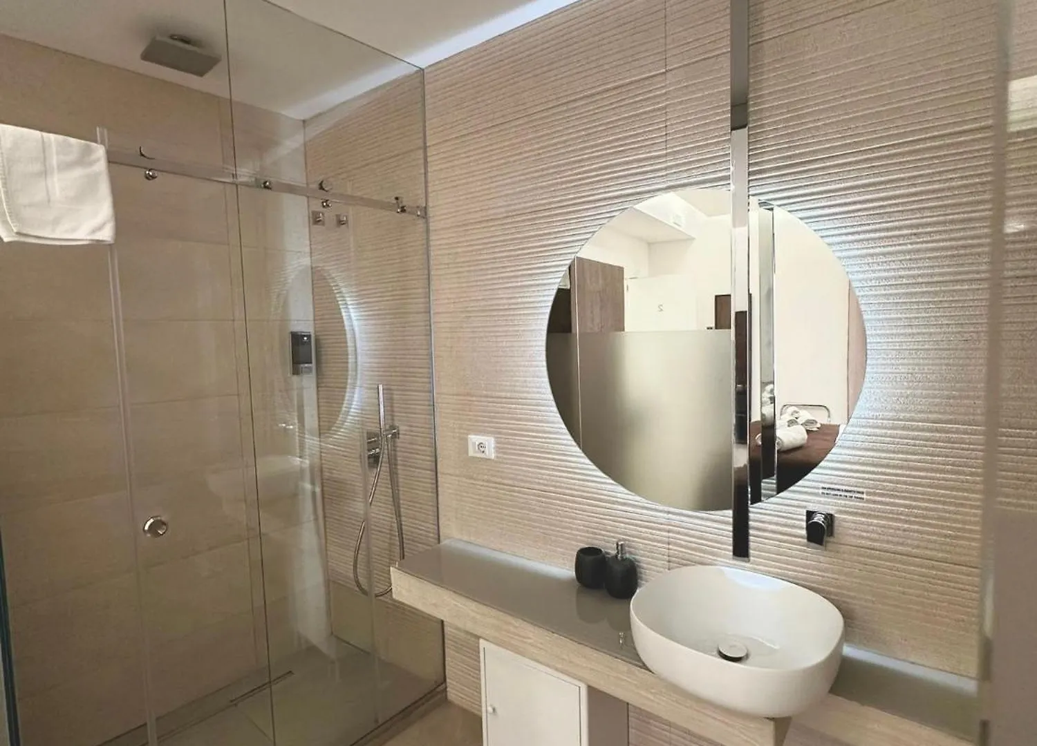 Suites Central Station Palermo 2*,  Italien