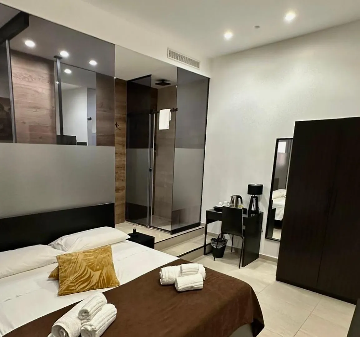 Suites Central Station Palermo Italien