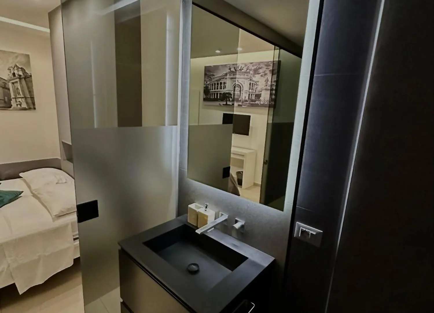 ** Gæstehus Suites Central Station Palermo Italien