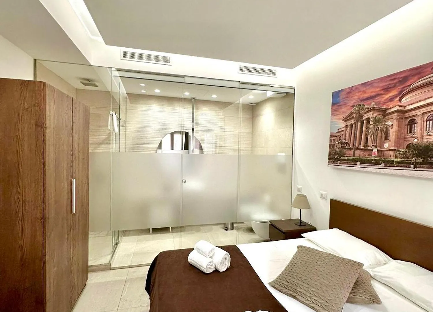 Suites Central Station Palermo 2*,  Italië